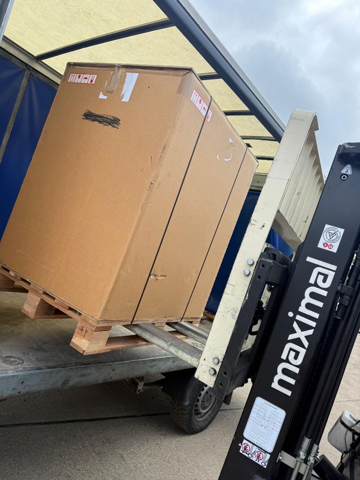 Palletised consignment loaded with forklift
